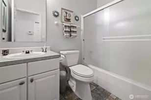 1102 Garden Cir, Tacoma, WA 98466 - Photo 23