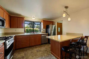 12733 SE 167th St, Renton, WA 98058 - Photo 5