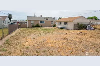 140 W Northshore Drive, Moses Lake, WA 98837 - Photo 23