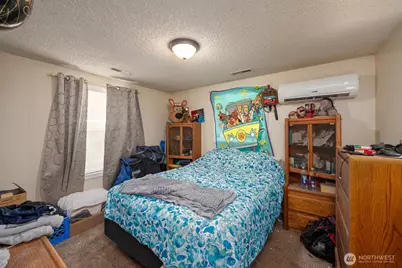 140 W Northshore Drive, Moses Lake, WA 98837 - Photo 3