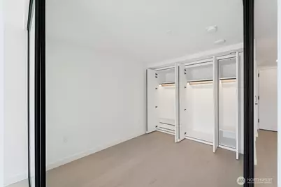 300 Virginia Street #1107, Seattle, WA 98121 - Photo 13
