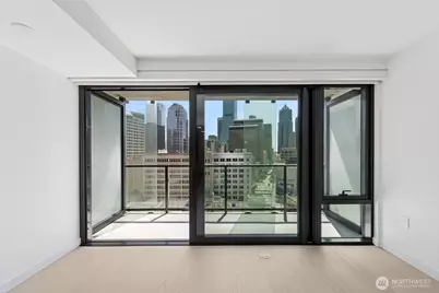 300 Virginia Street #1107, Seattle, WA 98121 - Photo 5