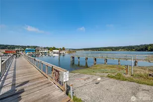 8177 Cultus Dr, Clinton, WA 98236 - Photo 35