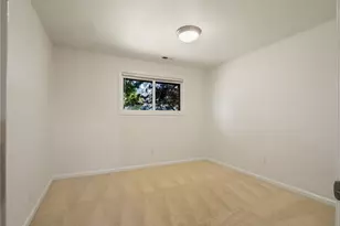 247 S D St, Buckley, WA 98321 - Photo 11