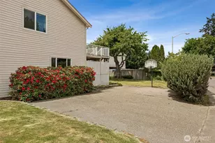 7516 Magnolia Ct SE, Lacey, WA 98503 - Photo 5