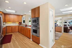10 E Roanoke St, Seattle, WA 98102 - Photo 11