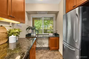 130 105th Ave SE, Bellevue, WA 98004 - Photo 13