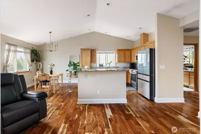 1430 NW Camellia Loop, Oak Harbor, WA 98277 - Photo 11