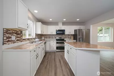 2295 S Camano Drive, Camano Island, WA 98282 - Photo 7