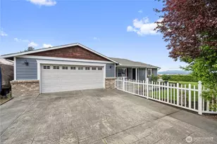 317 Teresa St, Camano Island, WA 98282 - Photo 1