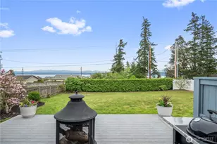 317 Teresa St, Camano Island, WA 98282 - Photo 21