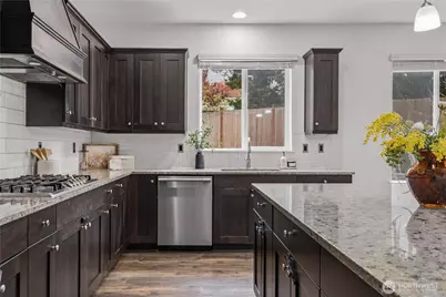 21113 46th Place W, Lynnwood, WA 98036 - Photo 13