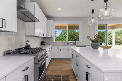 21013 153rd Street E, Bonney Lake, WA 98391 - Photo 15