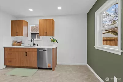 3610 S Ainsworth Avenue, Tacoma, WA 98418 - Photo 9