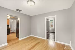 819 S Prospect St, Tacoma, WA 98405 - Photo 5