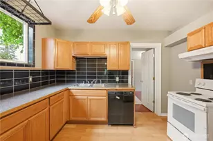 819 S Prospect St, Tacoma, WA 98405 - Photo 7