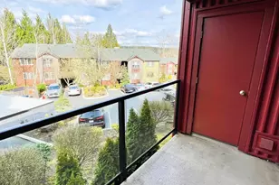 15132 NE 82nd St, Redmond, WA 98052 - Photo 9