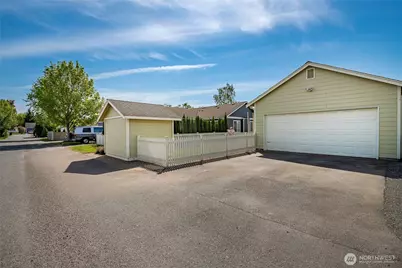2172 Oak Street, Lynden, WA 98264 - Photo 37