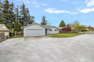 1861 Elhardt St, Camano Island, WA 98282 - Photo 3
