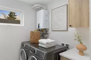 6233 Carleton Ave S, Seattle, WA 98108 - Photo 23