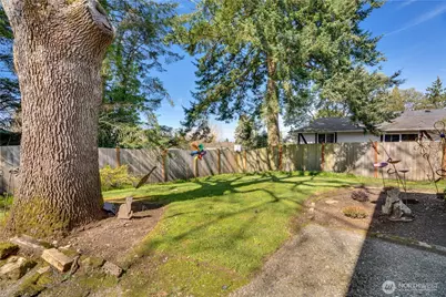 3023 Bridgeport Way W #B, University Place, WA 98466 - Photo 25