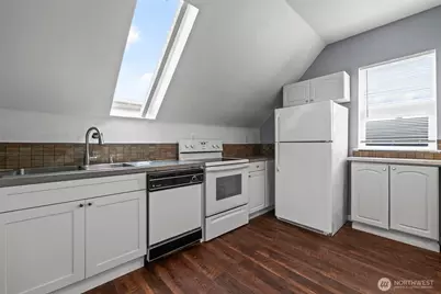 2204 S 12th Street, Tacoma, WA 98405 - Photo 23