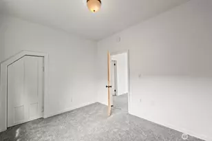 2204 S 12th St, Tacoma, WA 98405 - Photo 29