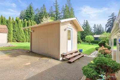 560 N Sunset Drive, Camano Island, WA 98282 - Photo 5
