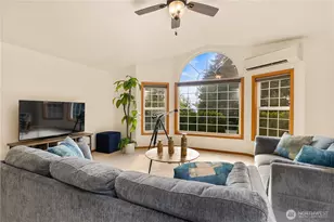560 N Sunset Dr, Camano Island, WA 98282 - Photo 13