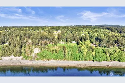 560 N Sunset Drive, Camano Island, WA 98282 - Photo 7
