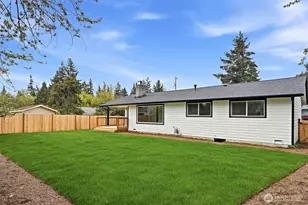 23207 46th Ave W, Mountlake Terrace, WA 98043 - Photo 35