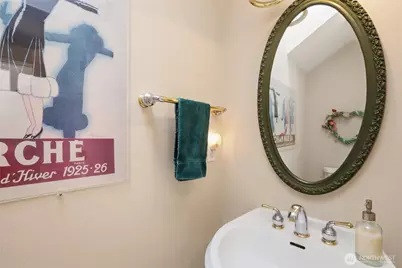 5377 E Blaisdell Lane, Port Orchard, WA 98366 - Photo 29