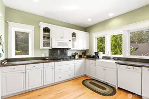 5377 E Blaisdell Ln, Port Orchard, WA 98366 - Photo 11