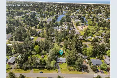 655 Mt Olympus Avenue SE, Ocean Shores, WA 98569 - Photo 33