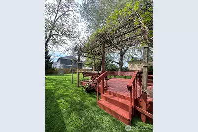 309 White River Drive, Pacific, WA 98047 - Photo 33