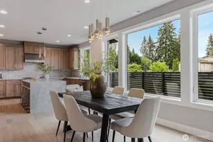 7825 NE 143rd St, Kirkland, WA 98034 - Photo 13