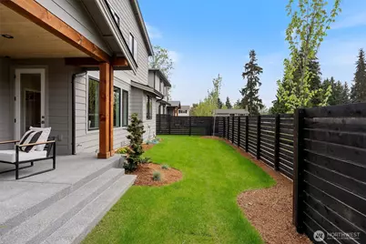 7825 NE 143rd Street, Kirkland, WA 98034 - Photo 33