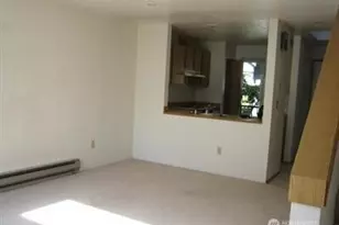 10135 NE 137th Pl, Kirkland, WA 98034 - Photo 3