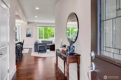 5231 NE 6th Street, Renton, WA 98059 - Photo 3