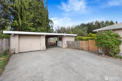8005 220th Street SW, Edmonds, WA 98026 - Photo 31