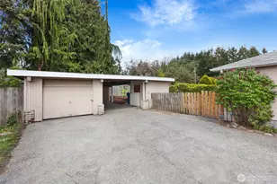 8005 220th St SW, Edmonds, WA 98026 - Photo 31