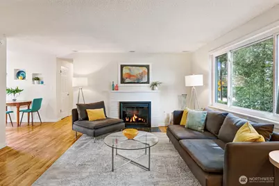 8005 220th Street SW, Edmonds, WA 98026 - Photo 3