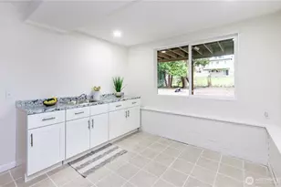 9439 11th Ave SW, Seattle, WA 98106 - Photo 21