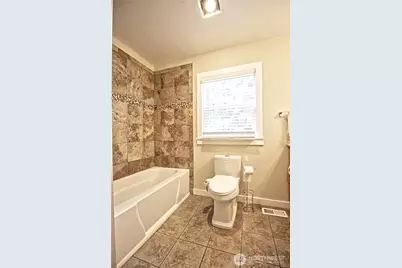 5722 119th Avenue E, Puyallup, WA 98372 - Photo 13