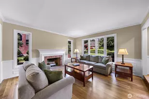 25827 NE 9th St, Sammamish, WA 98074 - Photo 5