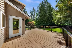 25827 NE 9th St, Sammamish, WA 98074 - Photo 23
