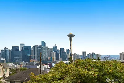 100 Ward Street #104, Seattle, WA 98109 - Photo 1
