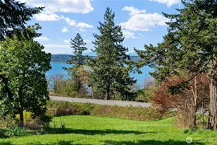 996 Orchid Rd, Camano Island, WA 98282 - Photo 5
