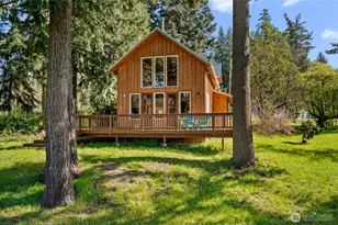 996 Orchid Rd, Camano Island, WA 98282 - Photo 3