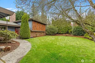 22017 95th Pl W, Edmonds, WA 98020 - Photo 3